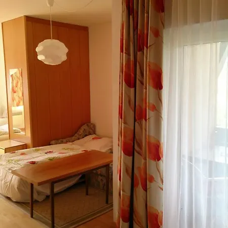 Seepension Smoley Affittacamere Villach